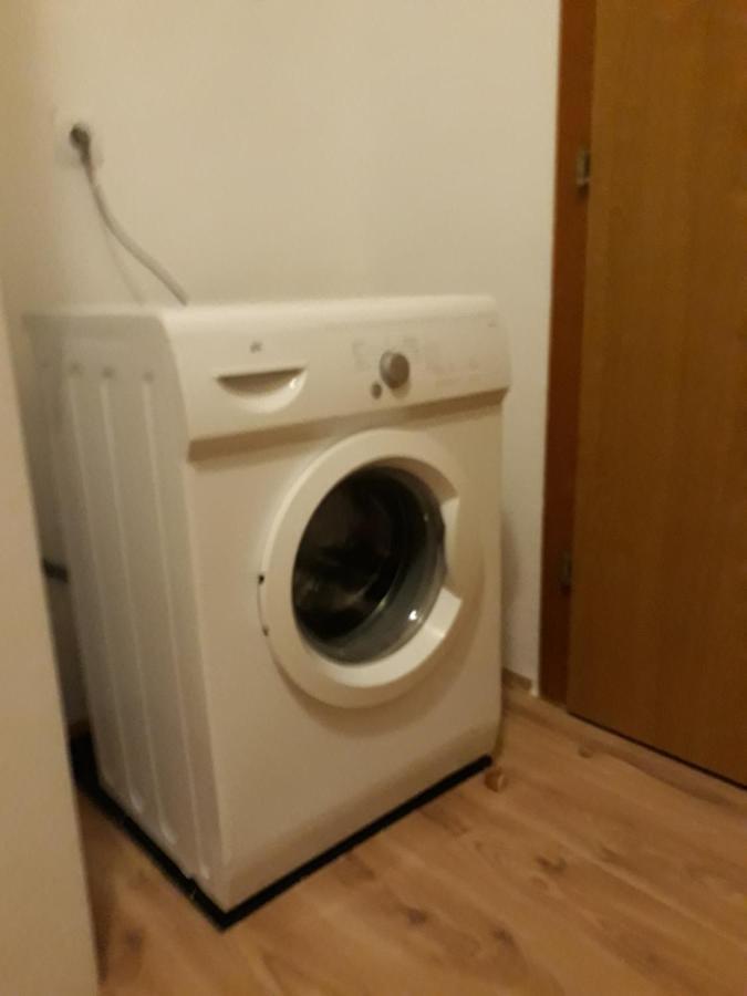 Astoria Central Appartement 10 Minutes To Downtown Wien Eksteriør bilde